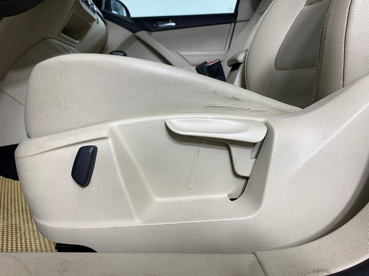 Купить Volkswagen Tiguan, 2010, 253 611 км, фото №16