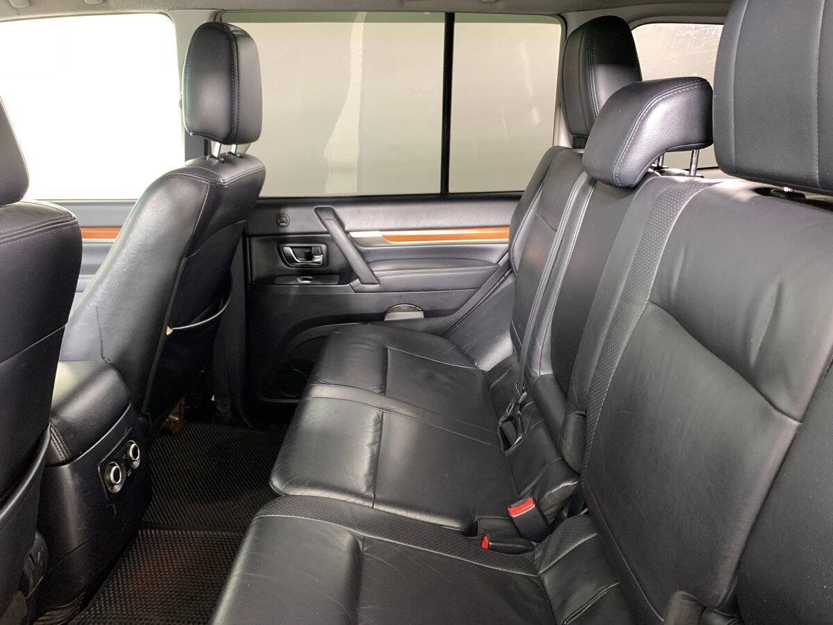 Купить Mitsubishi Pajero, 2008, 330 000 км, фото №19