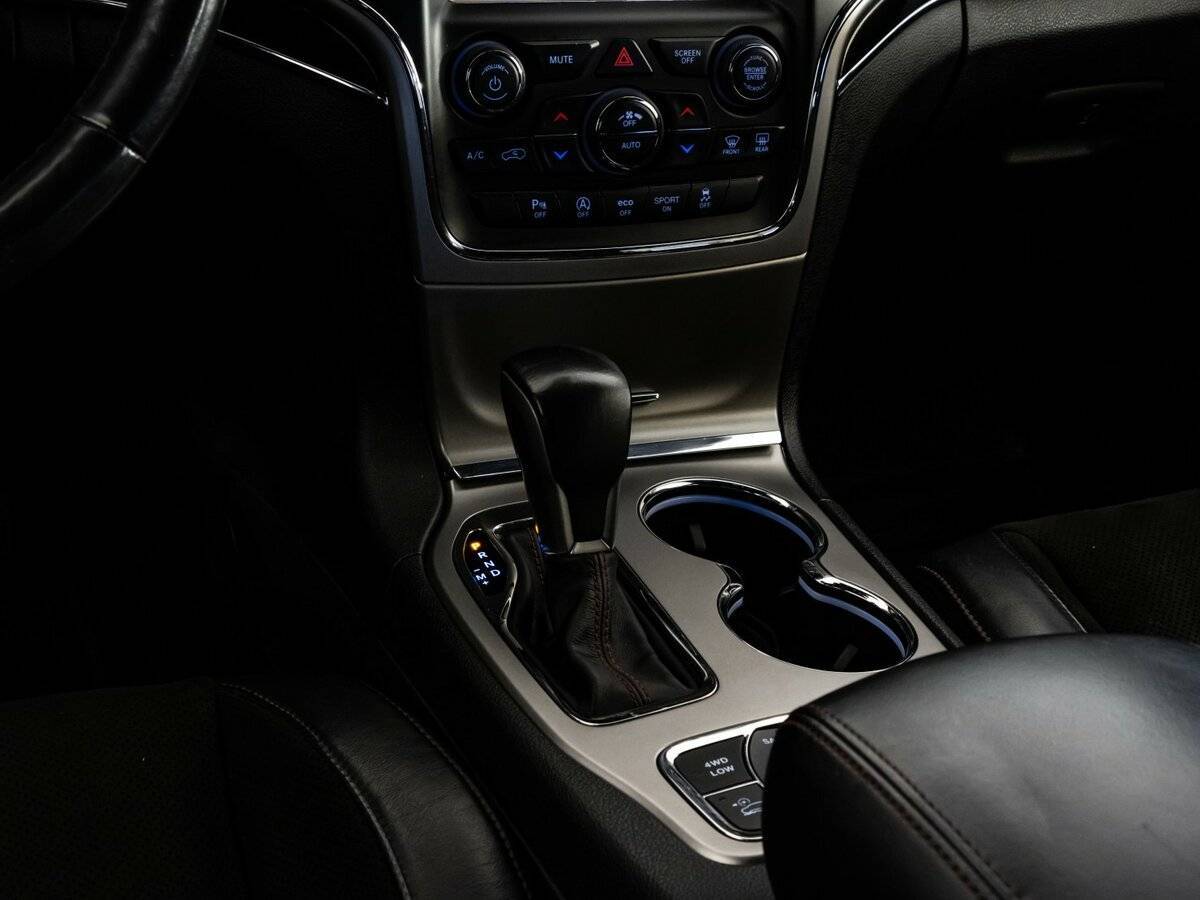 Купить Jeep Grand Cherokee, 2018, 263 318 км, фото №12