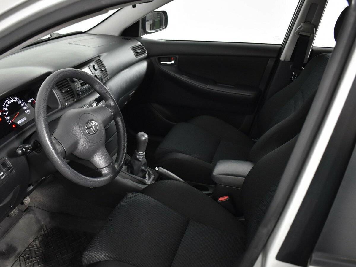 Купить Toyota Corolla, 2005, 82 000 км, фото №9