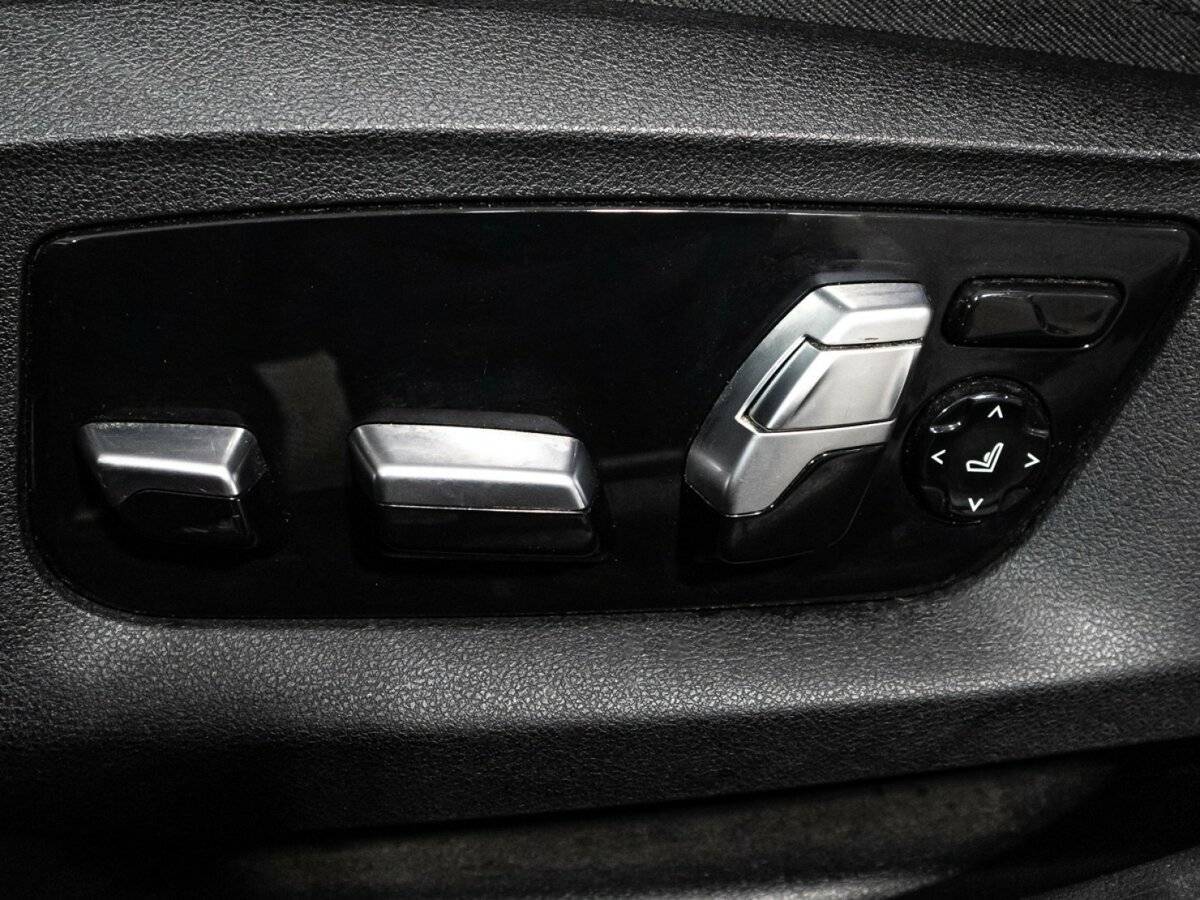 Купить BMW 5 серии 530d xDrive, 2017, 125 072 км, фото №17