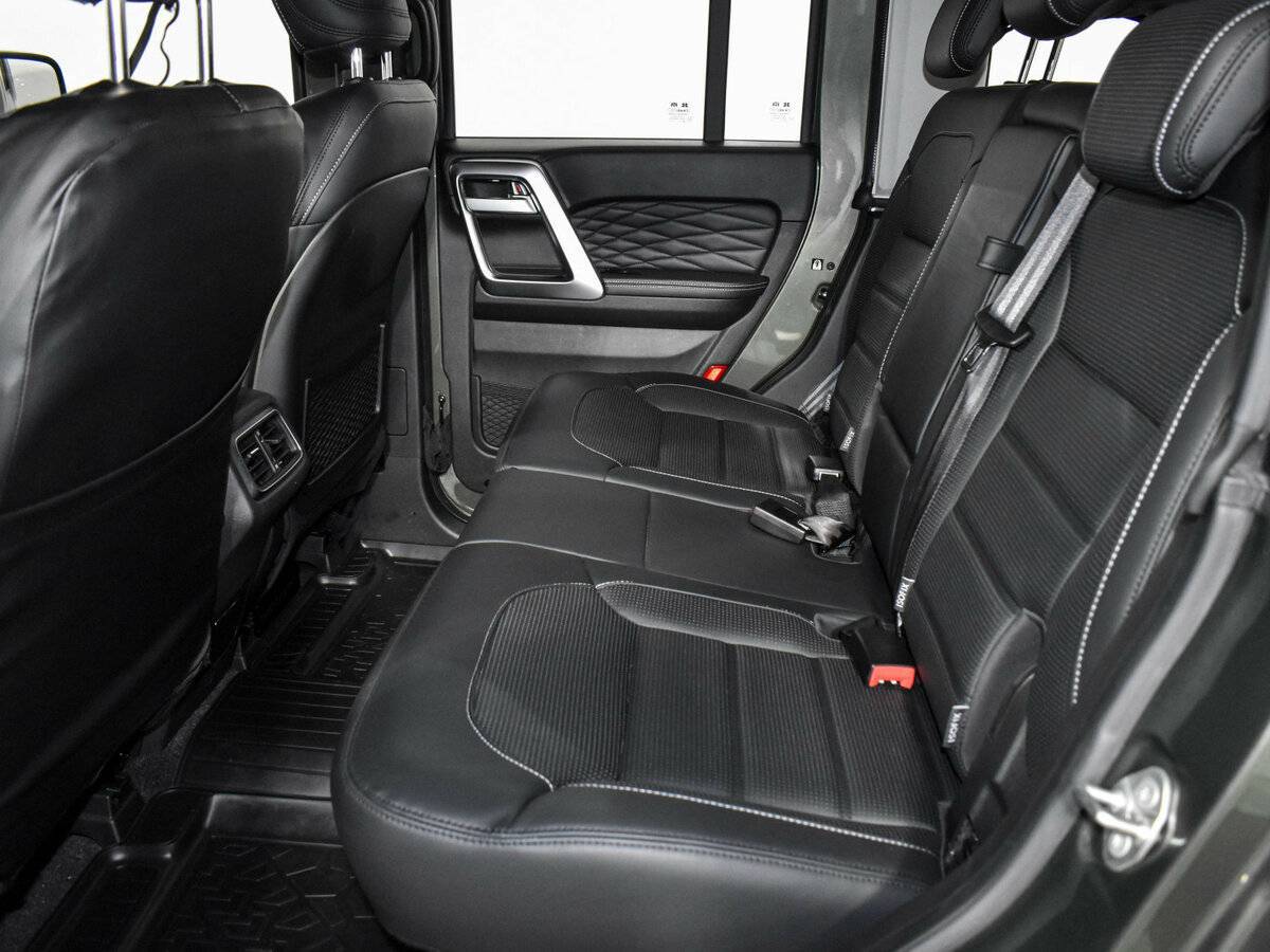 Купить BAIC BJ40, 2023, 4 000 км, фото №13