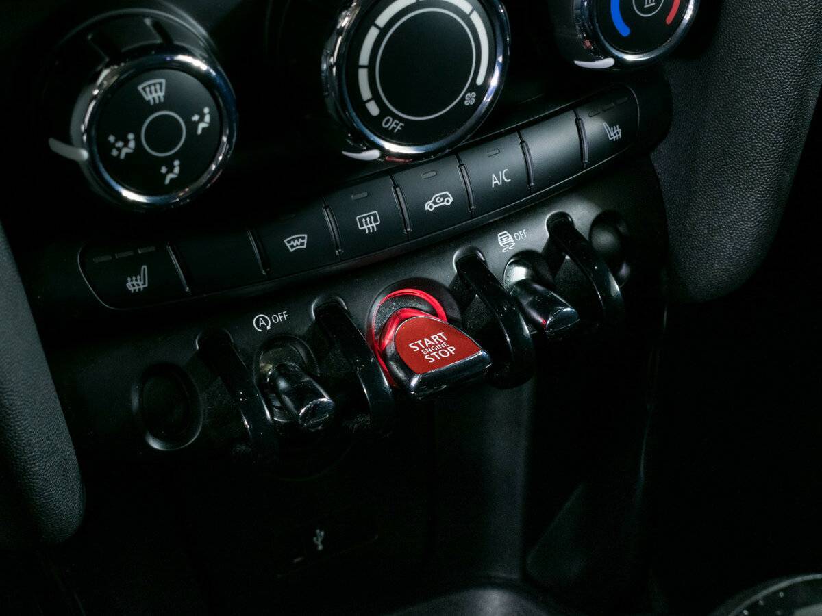 Купить Mini Hatch Cooper, 2018, 119 371 км, фото №15