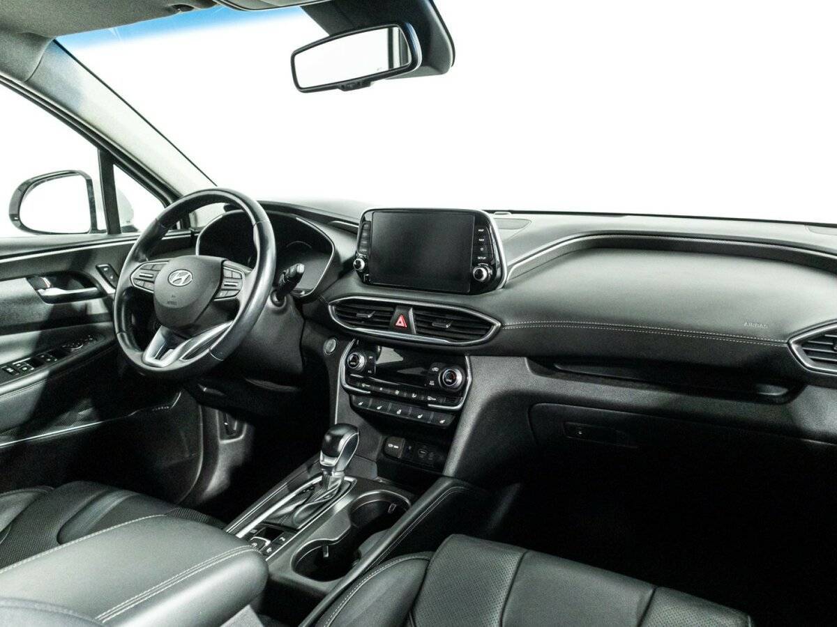 Купить Hyundai Santa Fe, 2019, 48 173 км, фото №9