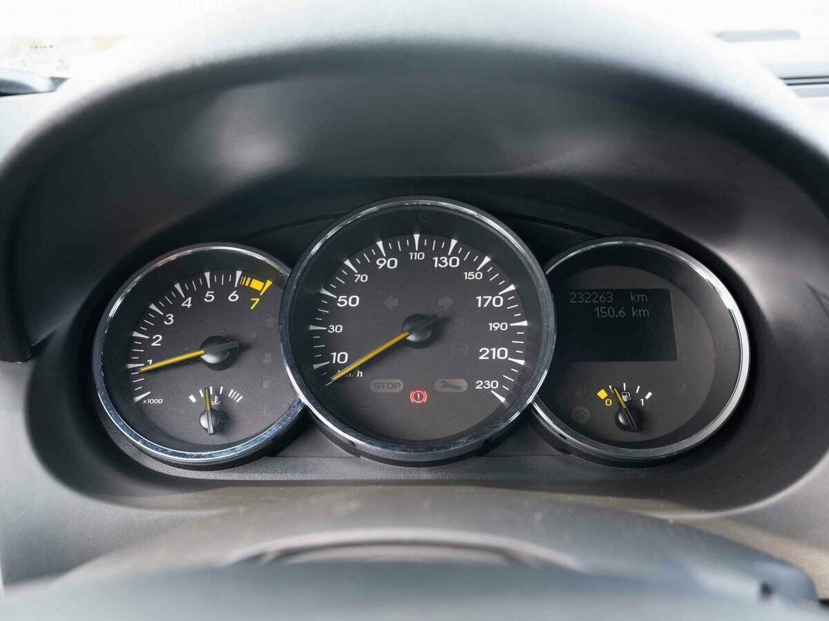 Купить Renault Fluence, 2010, 232 262 км, фото №15