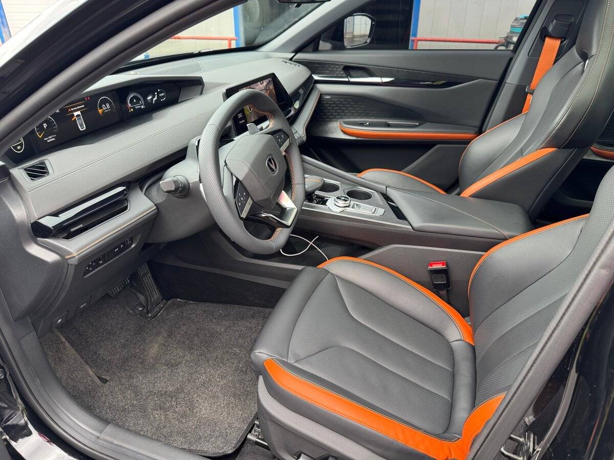 Купить Changan UNI-V, 2023, 33 000 км, фото №7