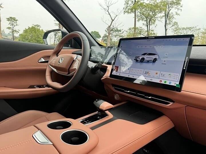 Купить Changan UNI-Z iDD, 2024, 2 000 км, фото №19