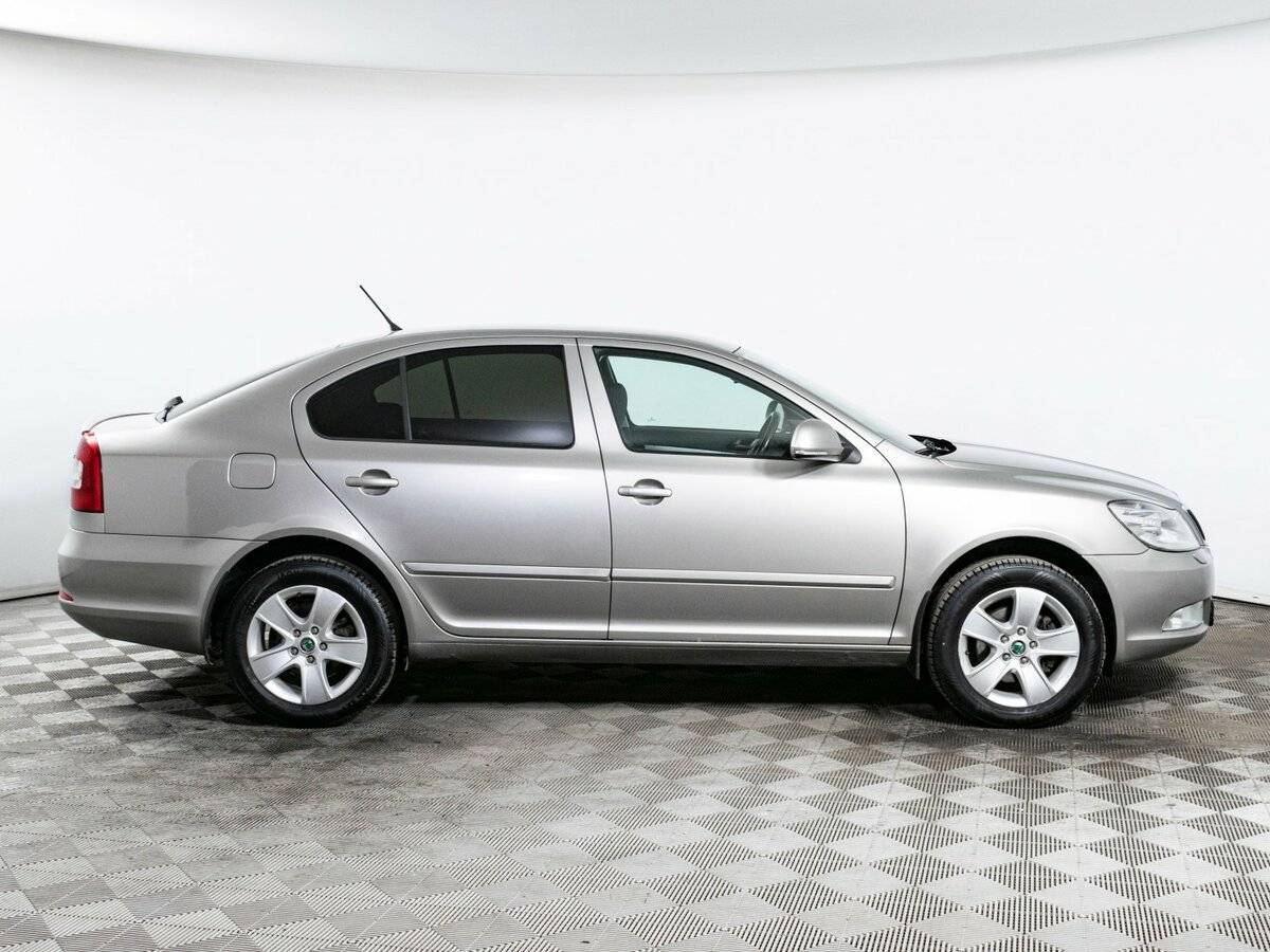 Купить Skoda Octavia DSG7, 2011, 236 000 км, фото №4