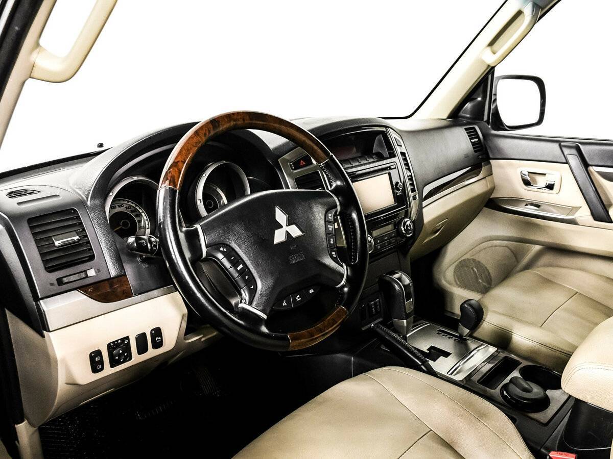 Купить Mitsubishi Pajero, 2017, 118 460 км, фото №13