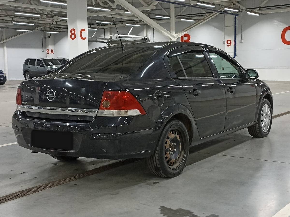 Купить Opel Astra, 2011, 247 287 км, фото №5