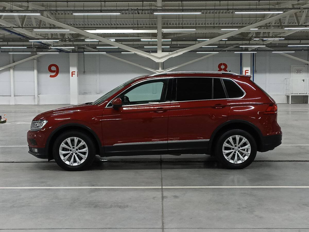 Купить Volkswagen Tiguan, 2018, 182 157 км, фото №8