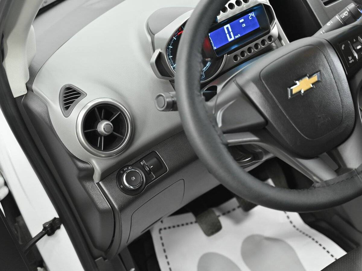 Купить Chevrolet Aveo, 2012, 138 000 км, фото №7