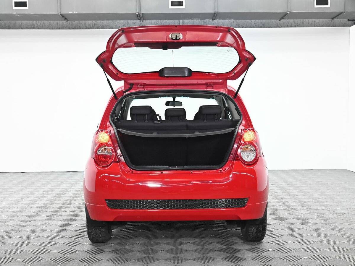 Купить Chevrolet Aveo, 2010, 172 000 км, фото №5