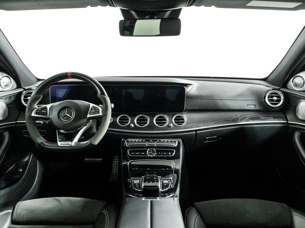 Купить Mercedes-Benz E-Класс 300, 2017, 119 835 км, фото №12