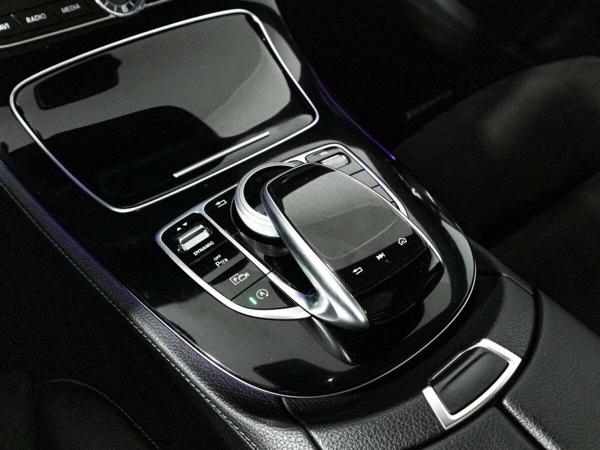 Купить Mercedes-Benz E-Класс 300, 2017, 119 835 км, фото №19