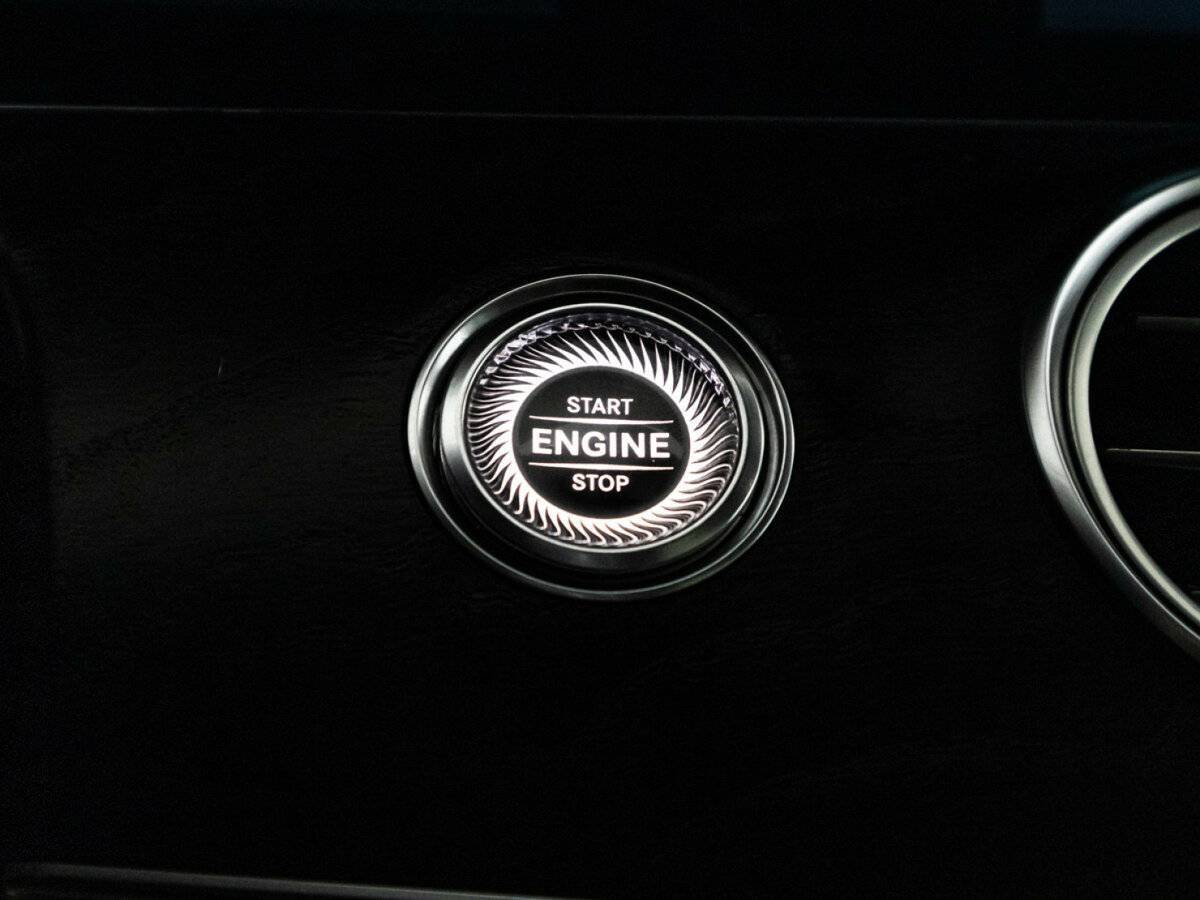 Купить Mercedes-Benz E-Класс 300, 2017, 119 835 км, фото №20