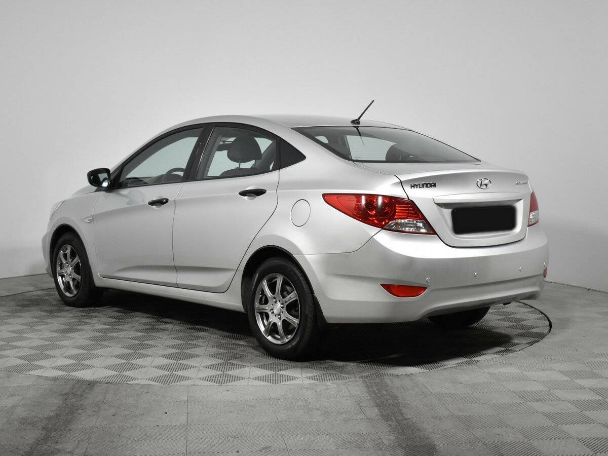 Купить Hyundai Solaris, 2011, 123 914 км, фото №7
