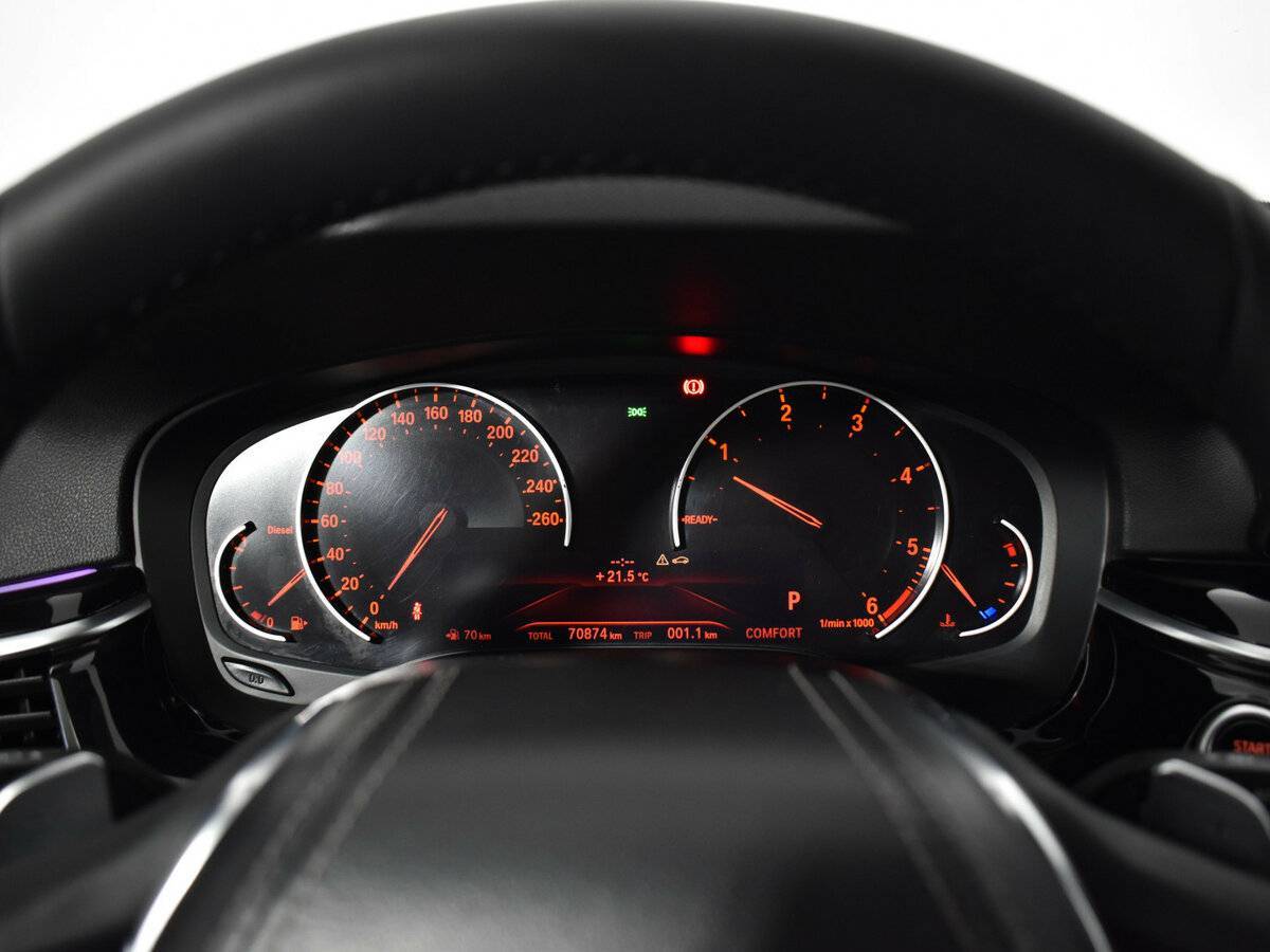 Купить BMW 5 серии 520d xDrive, 2020, 70 870 км, фото №13