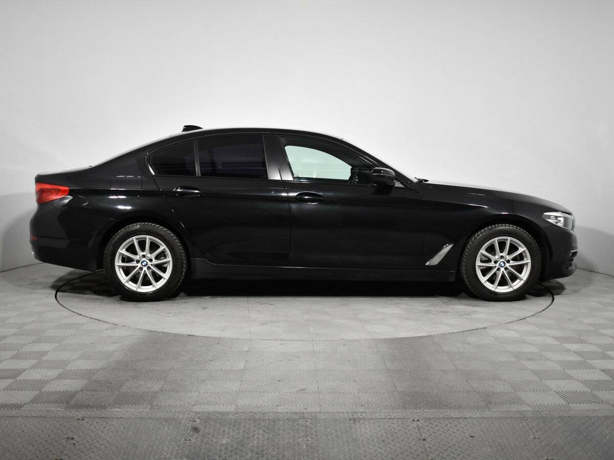 Купить BMW 5 серии 520d xDrive, 2020, 77 800 км, фото №4