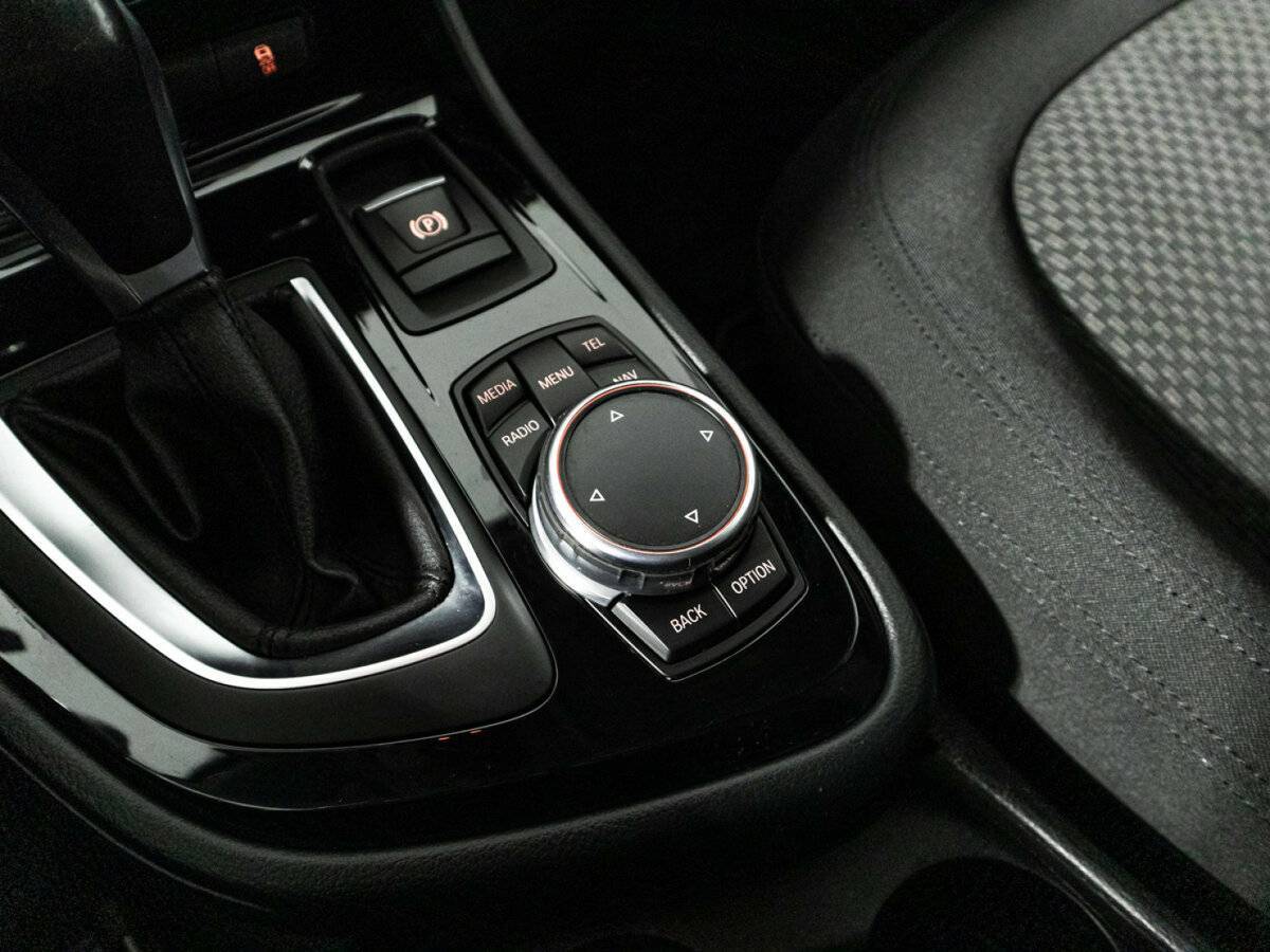 Купить BMW 2 серии Active Tourer 218d, 2015, 200 136 км, фото №20