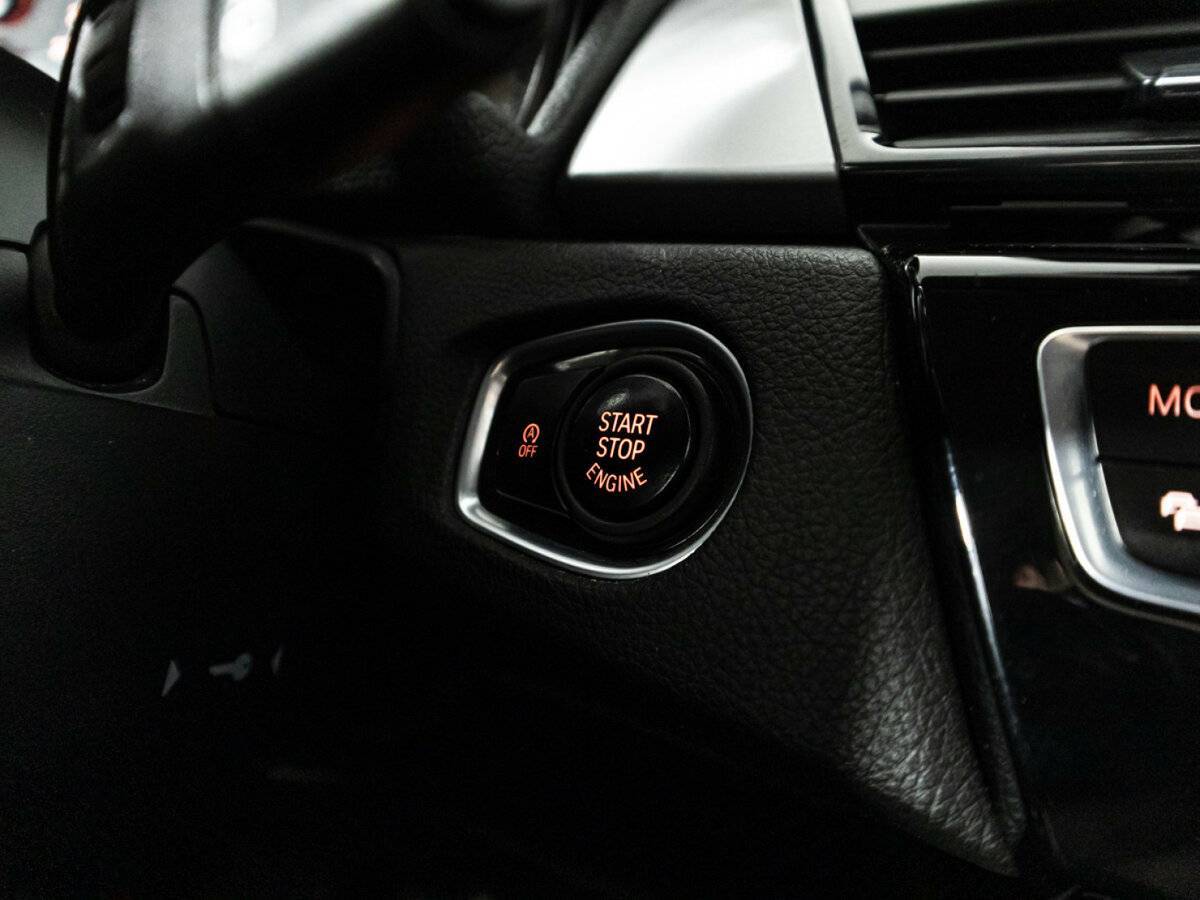 Купить BMW 2 серии Active Tourer 218d, 2015, 200 136 км, фото №24