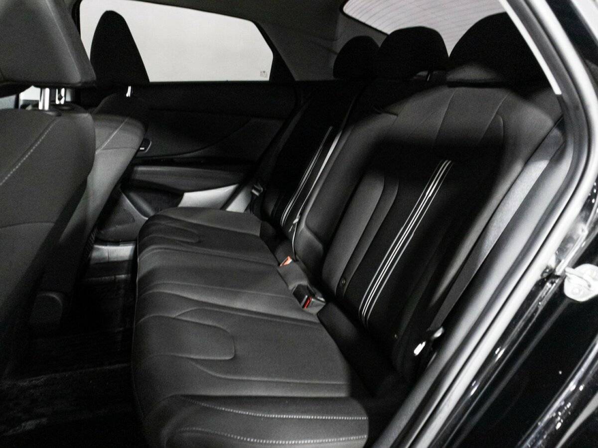 Купить Hyundai Elantra, 2021, 48 306 км, фото №10