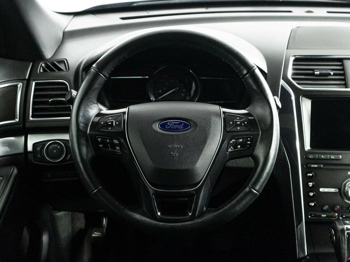 Купить Ford Explorer, 2018, 130 995 км, фото №23