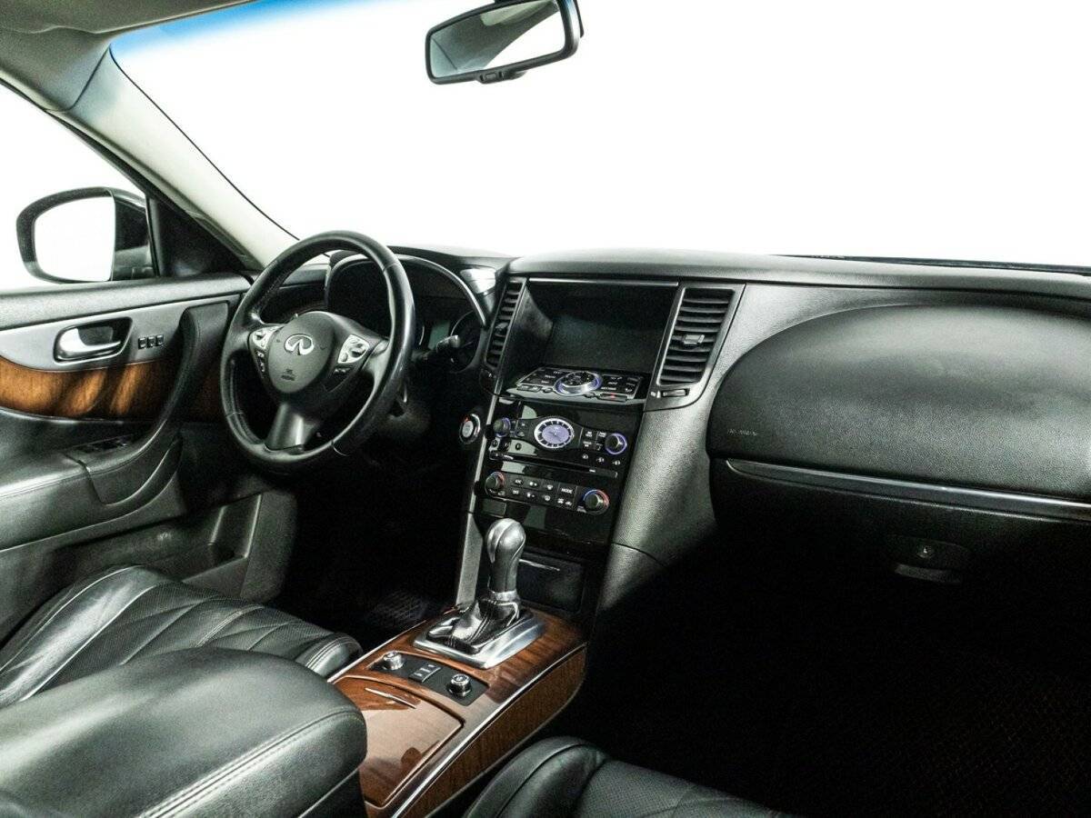 Купить Infiniti QX70, 2014, 228 421 км, фото №9