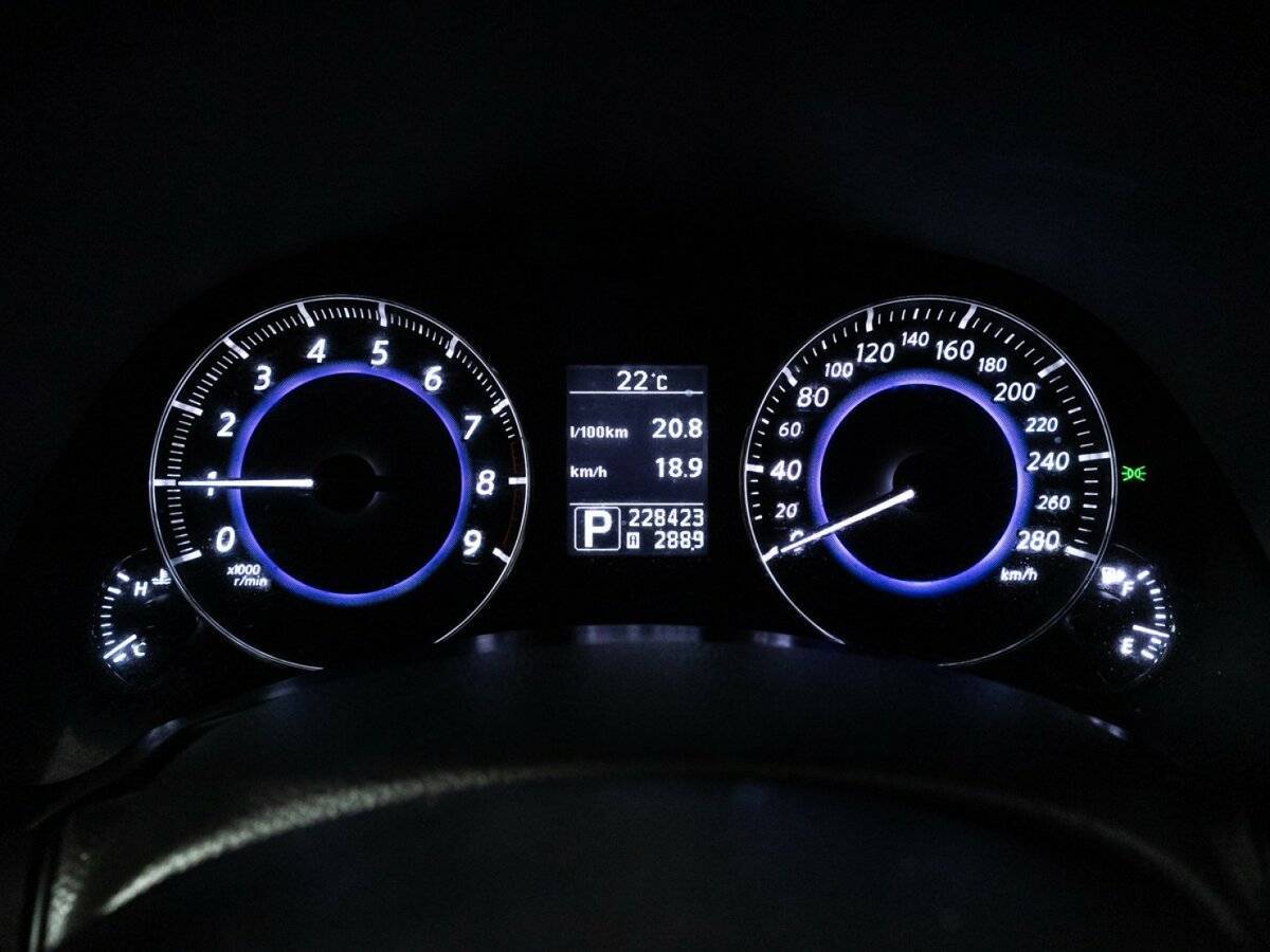 Купить Infiniti QX70, 2014, 228 421 км, фото №12