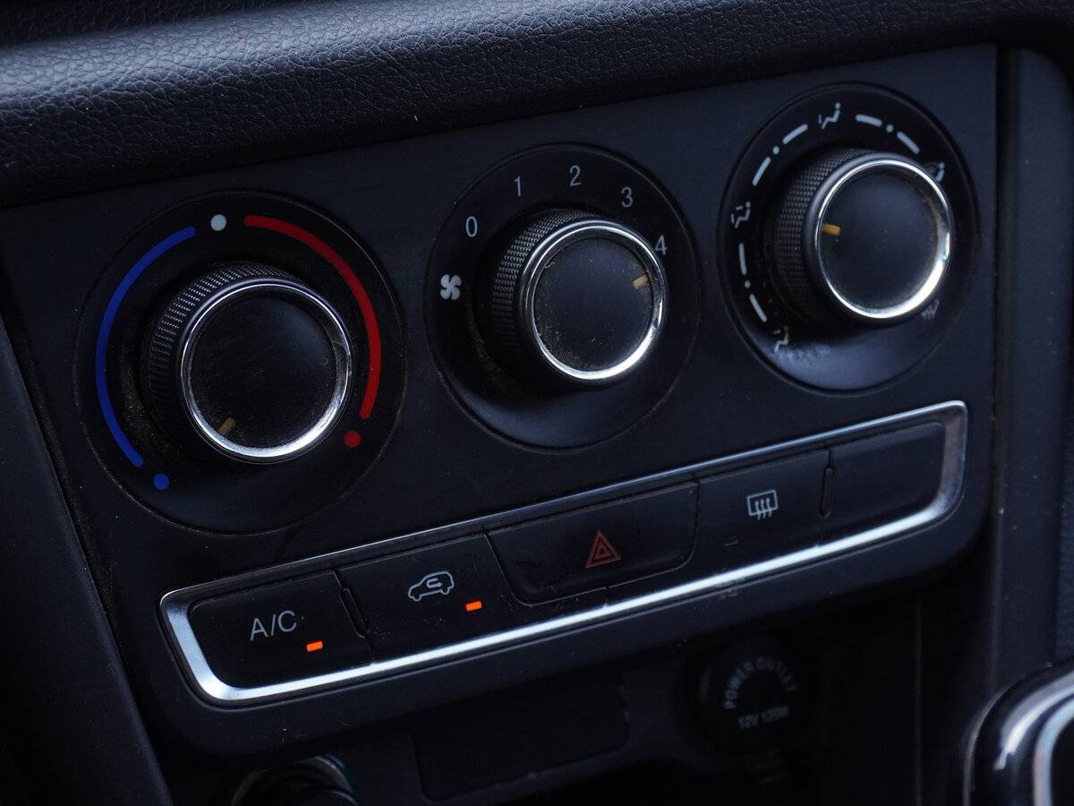 Купить Chery Tiggo 3, 2017, 180 000 км, фото №15