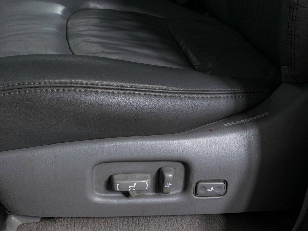 Купить Lexus LX 470, 2006, 316 235 км, фото №18