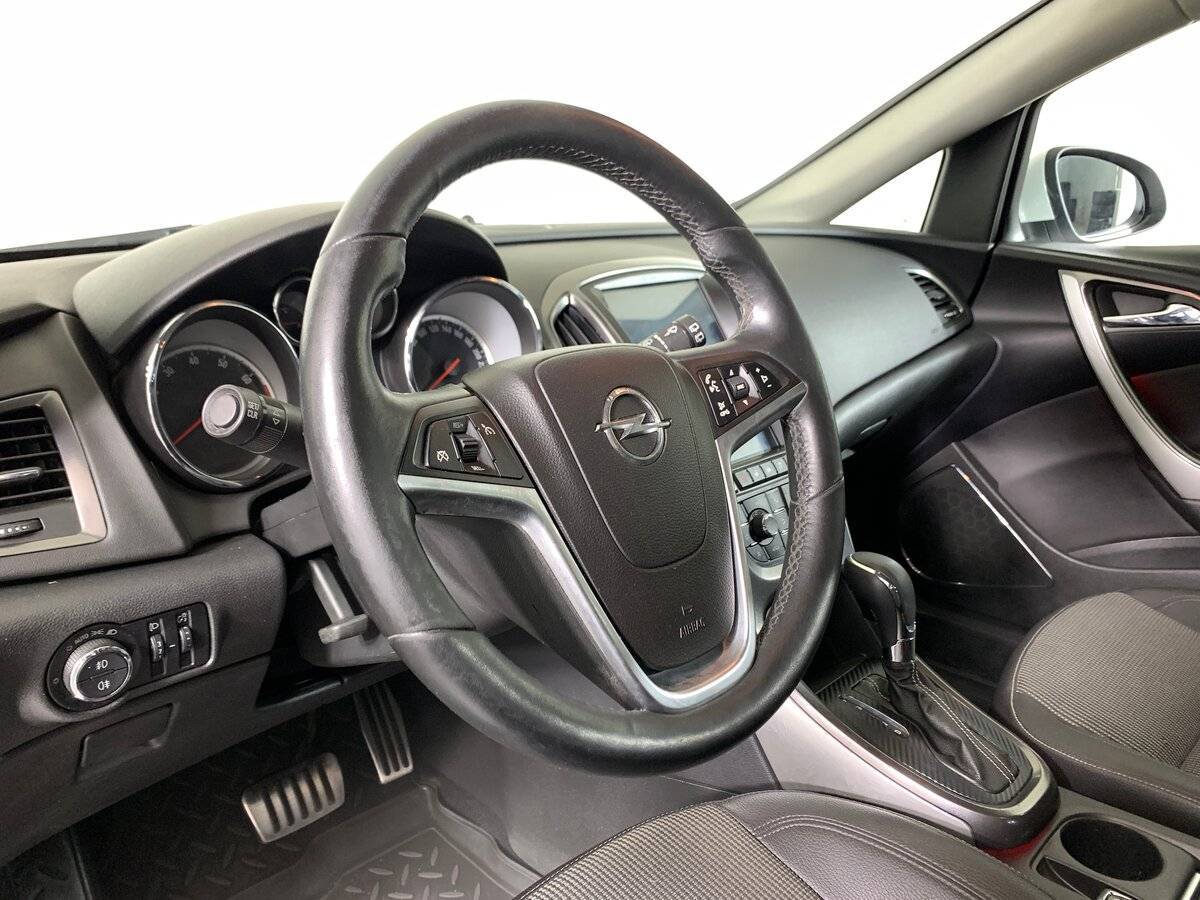 Купить Opel Astra, 2011, 131 254 км, фото №11