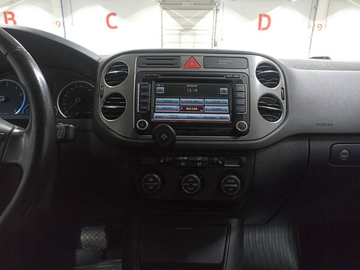 Купить Volkswagen Tiguan, 2009, 180 121 км, фото №15