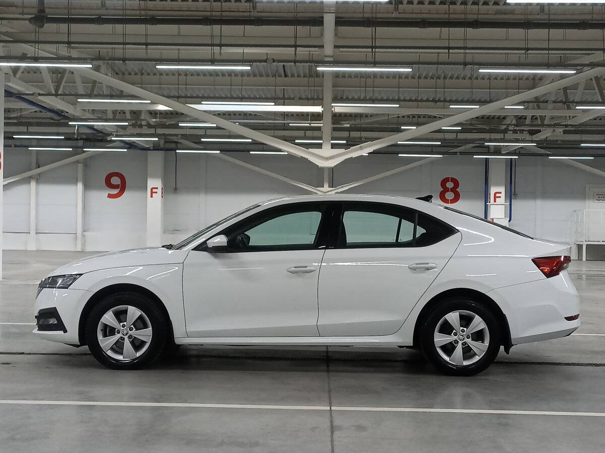 Купить Skoda Octavia, 2021, 111 178 км, фото №8