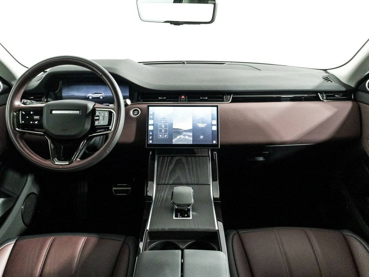 Купить Land Rover Range Rover Evoque P250 MHEV Long, 2024, 7 958 км, фото №13