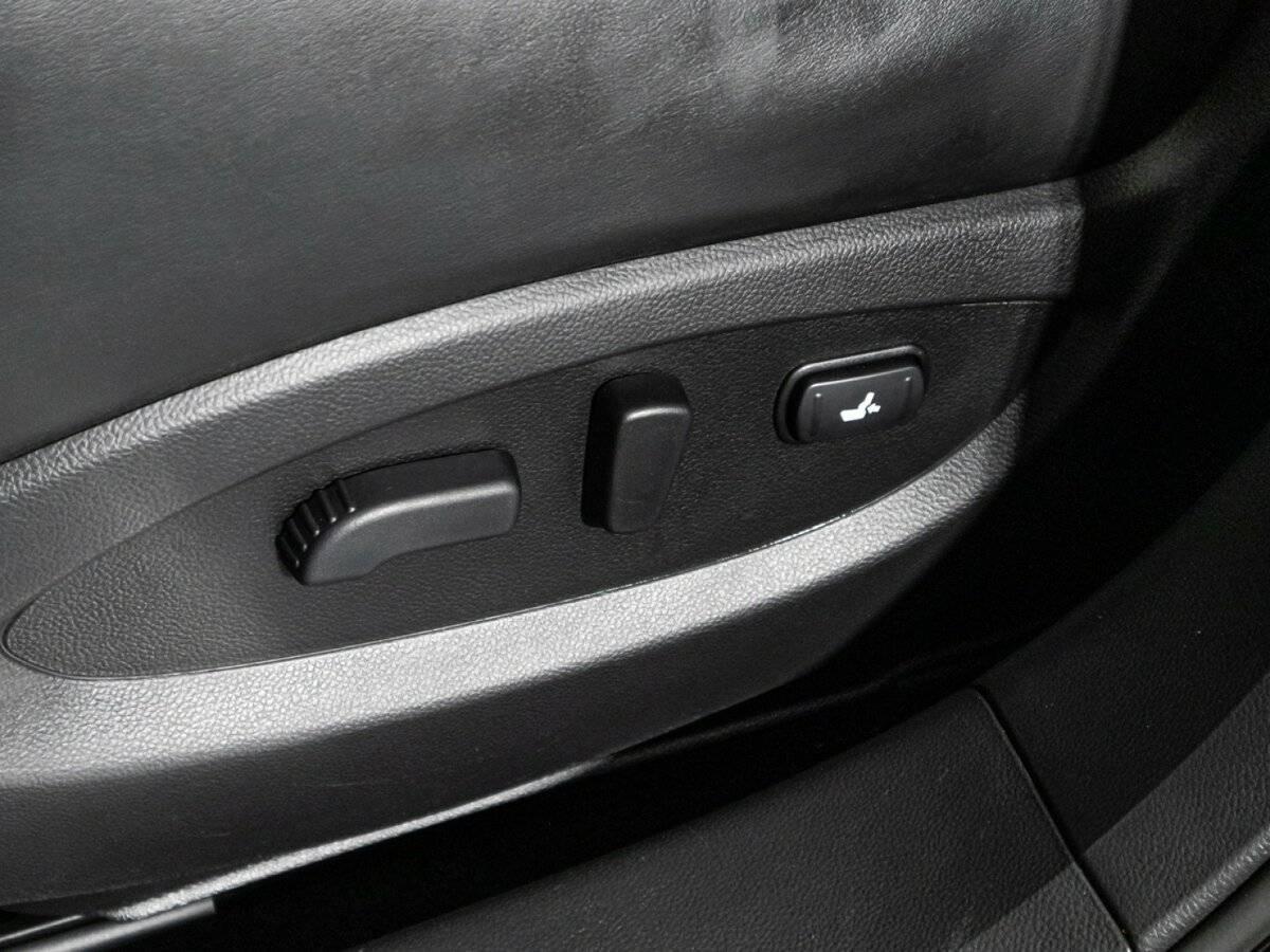 Купить Infiniti QX70, 2016, 107 557 км, фото №17