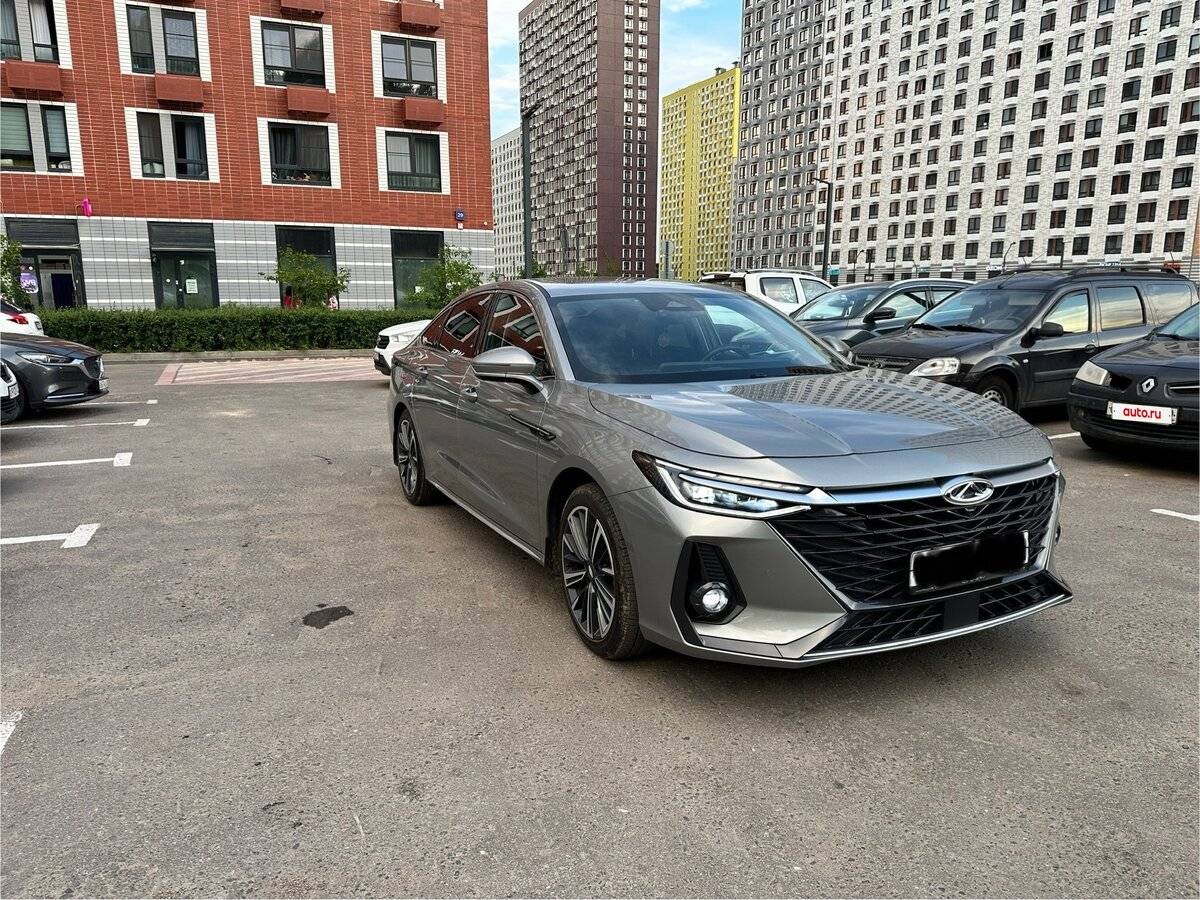 Chery Arrizo 8