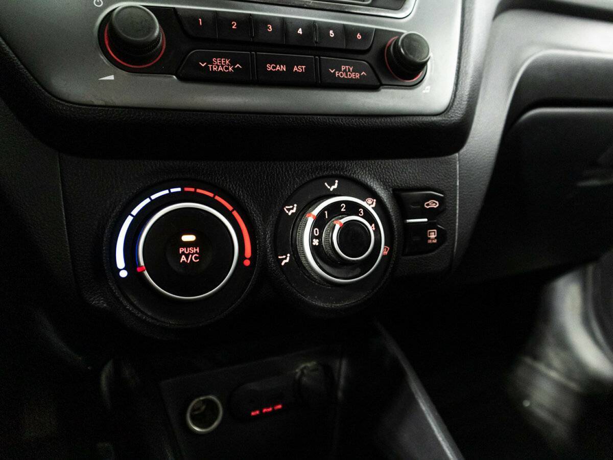 Купить Kia Rio 6-speed, 2014, 311 194 км, фото №15