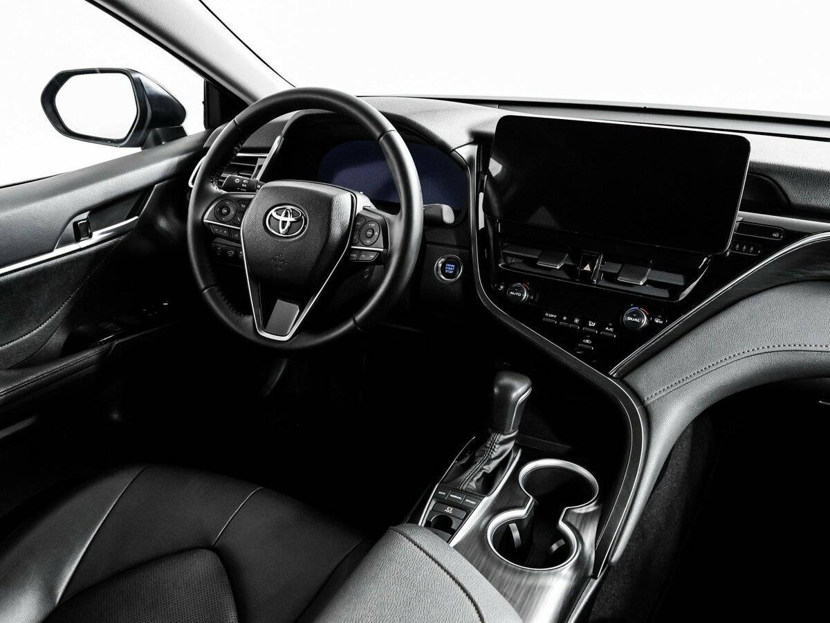 Купить Toyota Camry, 2023, 29 593 км, фото №9