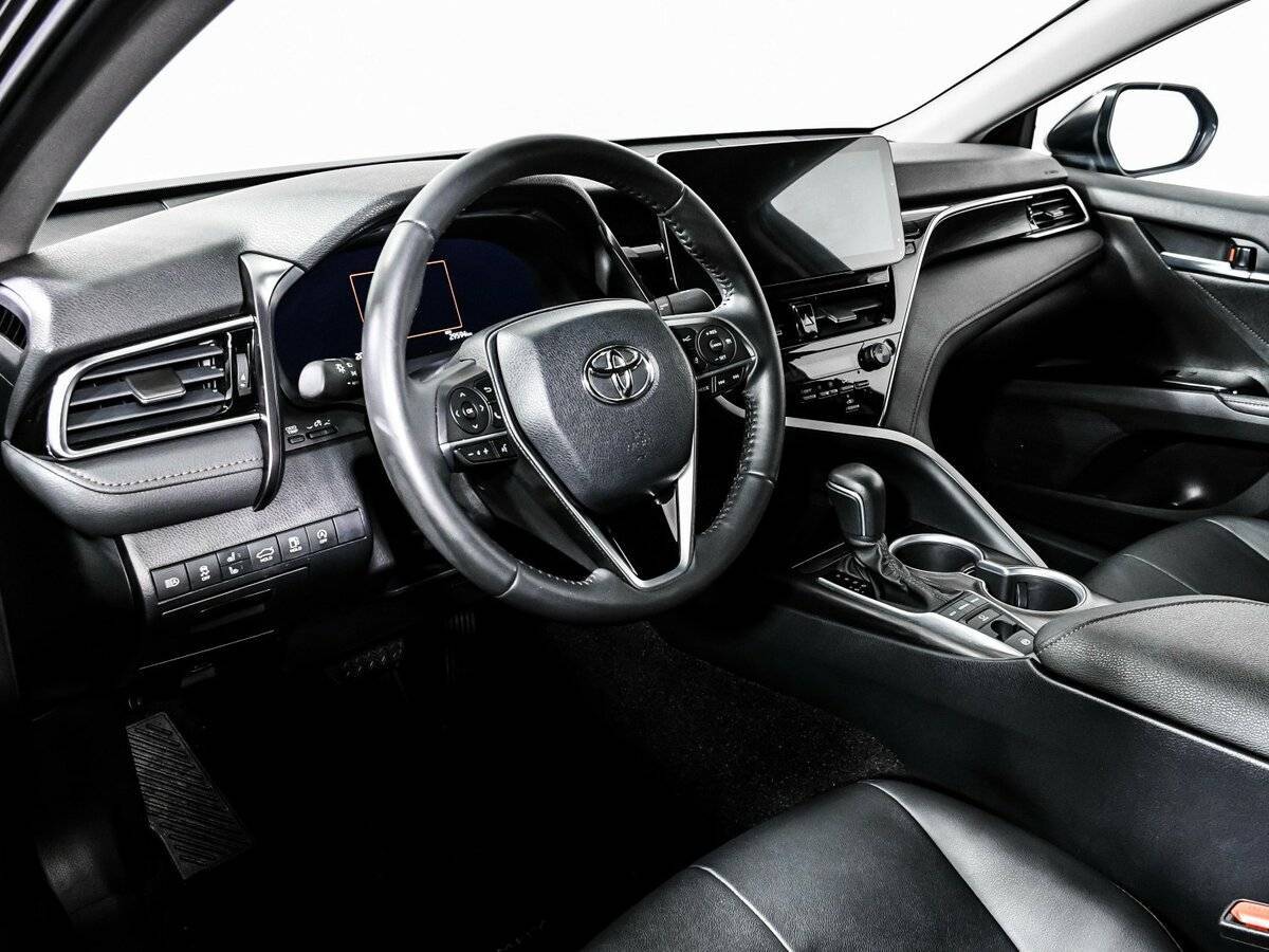 Купить Toyota Camry, 2023, 29 593 км, фото №13