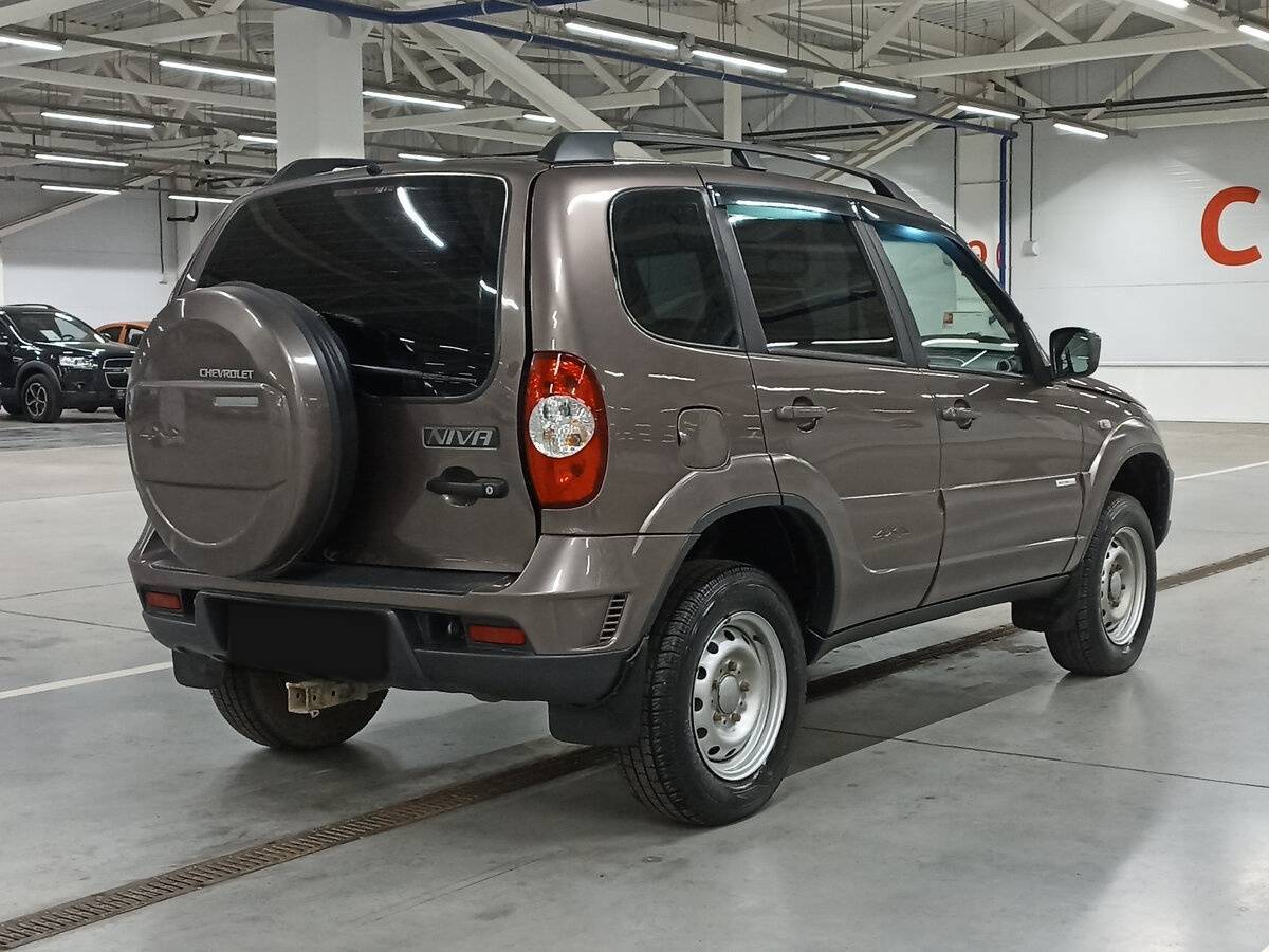 Купить Chevrolet Niva, 2013, 133 950 км, фото №5