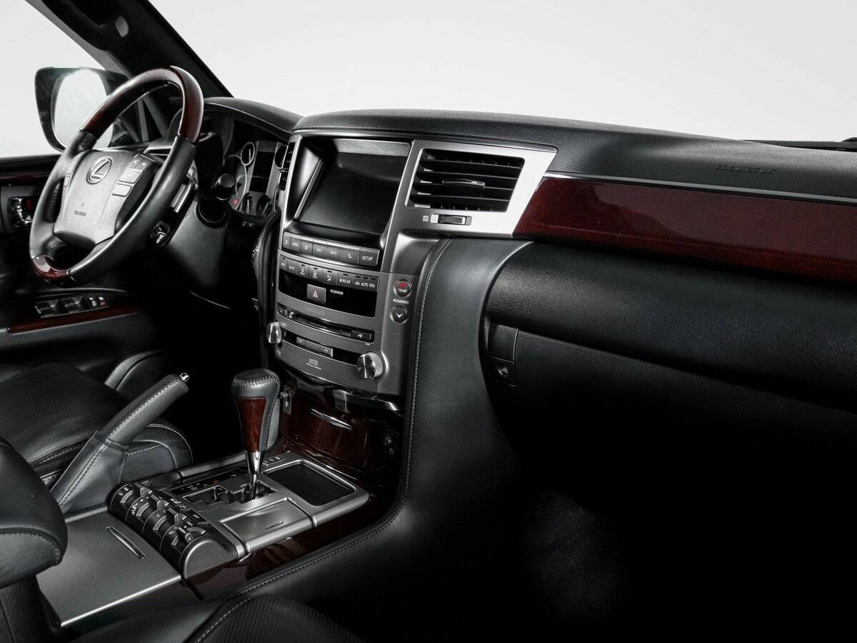 Купить Lexus LX 570, 2013, 79 000 км, фото №9