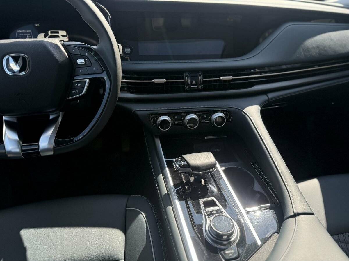 Купить Changan CS95, 2023, 4 592 км, фото №19