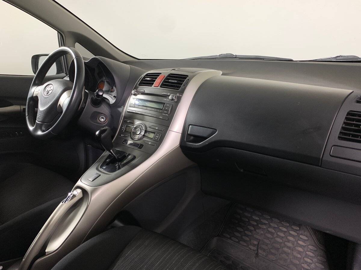 Купить Toyota Auris, 2007, 127 007 км, фото №13