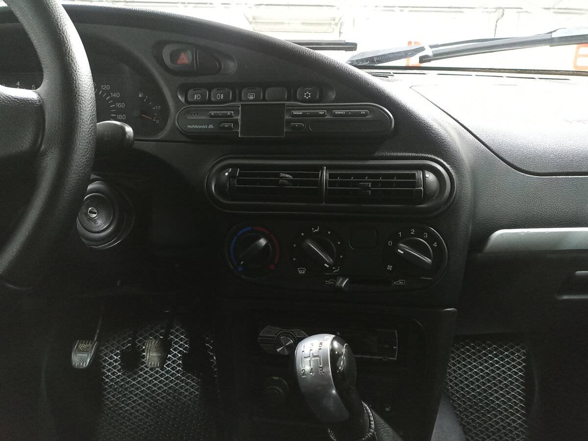 Купить Chevrolet Niva, 2012, 176 097 км, фото №15