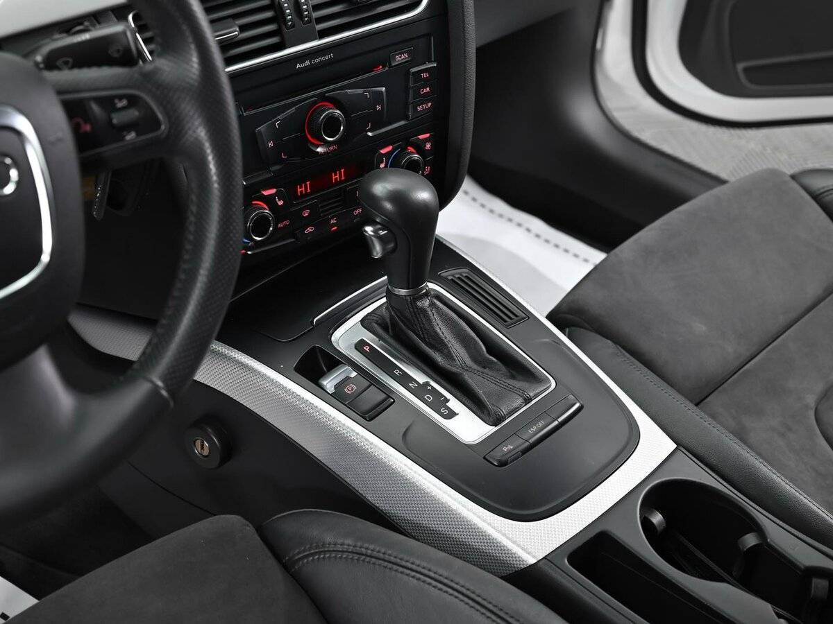 Купить Audi A4, 2010, 165 000 км, фото №11