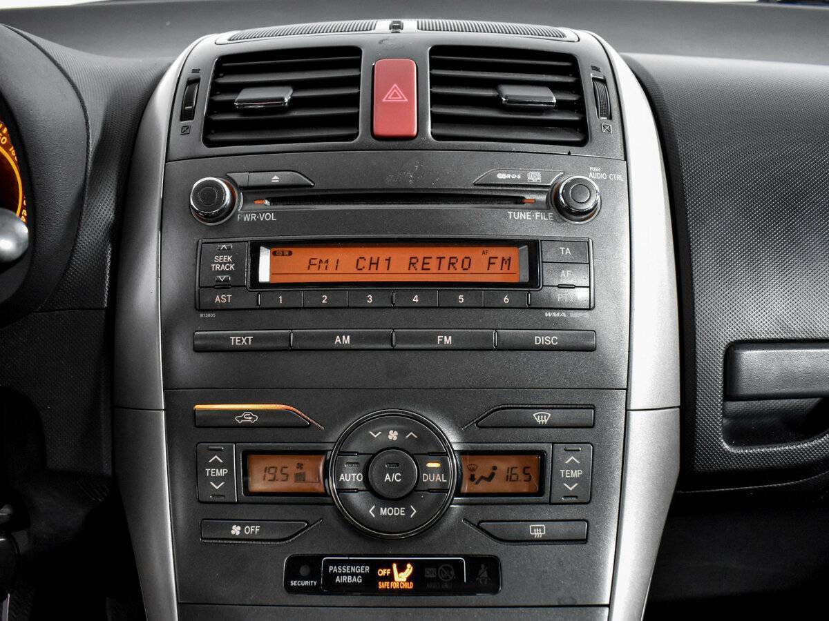 Купить Toyota Auris, 2008, 185 091 км, фото №14