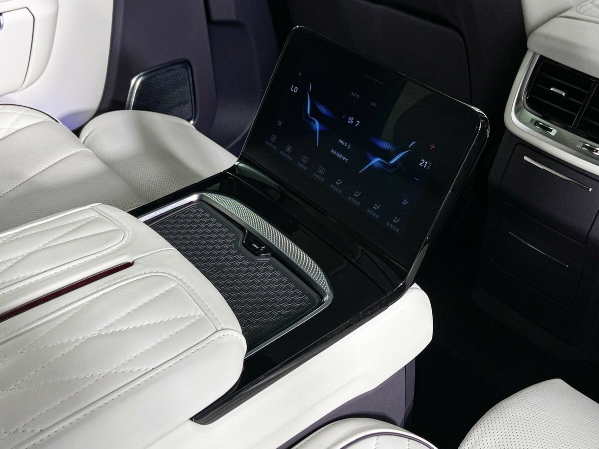 Купить Hongqi E-HS9 120 kWh, 2023, 3 550 км, фото №14