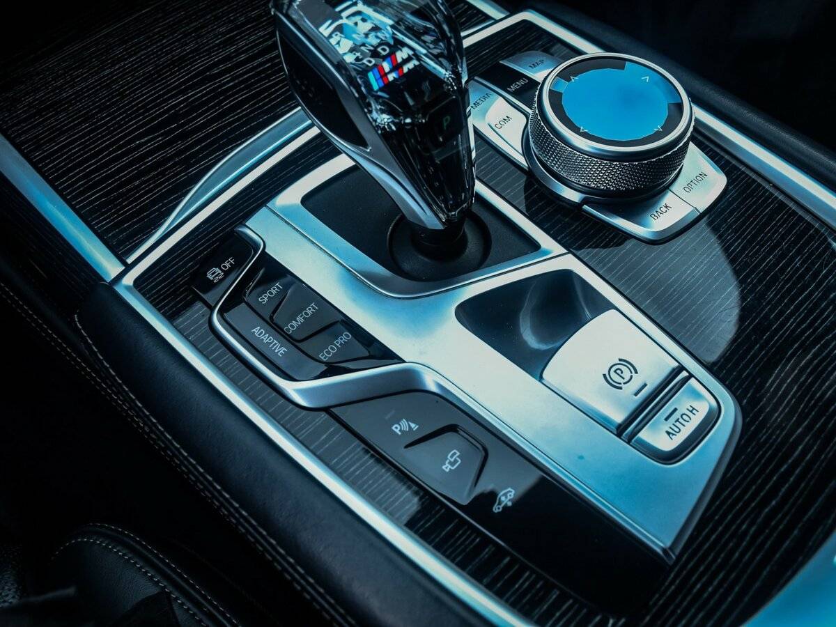 Купить BMW 7 серии 730d xDrive VI (G11/G12) Рестайлинг, 2020, 90 858 км, фото №27