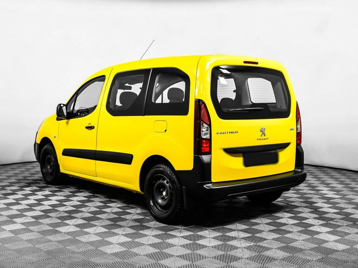 Купить Peugeot Partner Crossway II Рестайлинг 2, 2021, 16 000 км, фото №6
